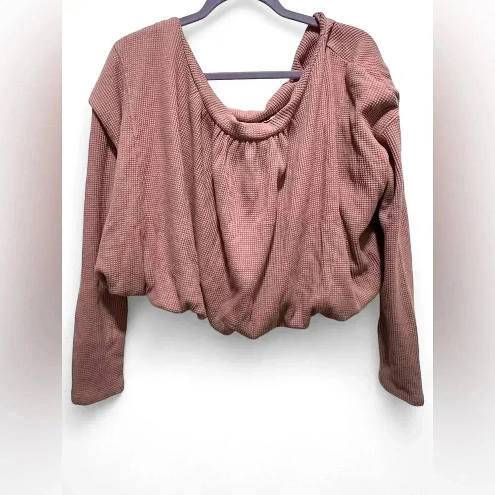 Free People We the Free Dusty Rose Waffle Knit Cropped Oversized Sweater Size M